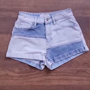 PacSun Mom Shorts Size 24